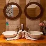 Con Vasca Idromassaggio Bed & Breakfast