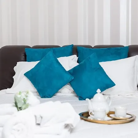 Suite Room Bed & Breakfast *