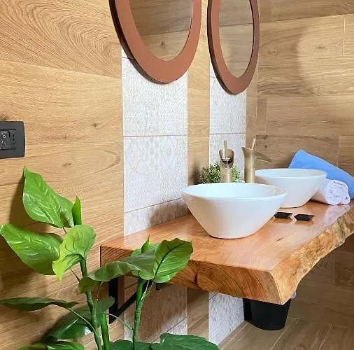Con Vasca Idromassaggio Couette-café 4*