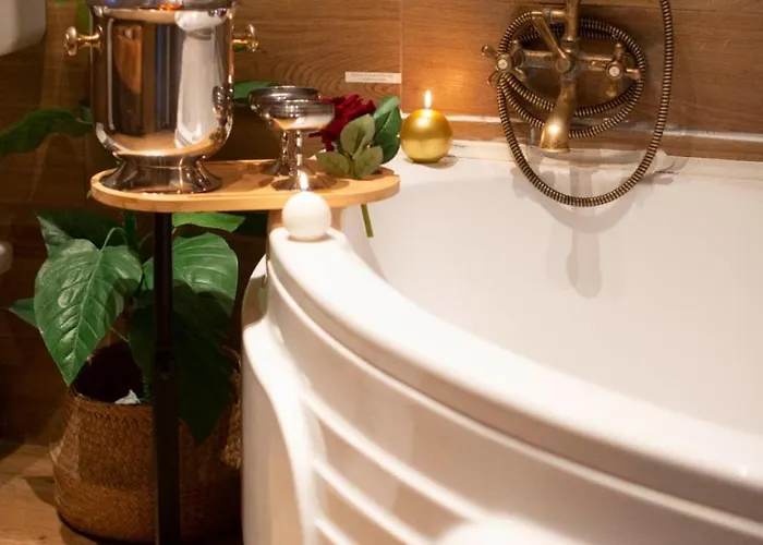 Con Vasca Idromassaggio