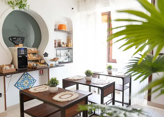 Couette-café Con Vasca Idromassaggio 4*